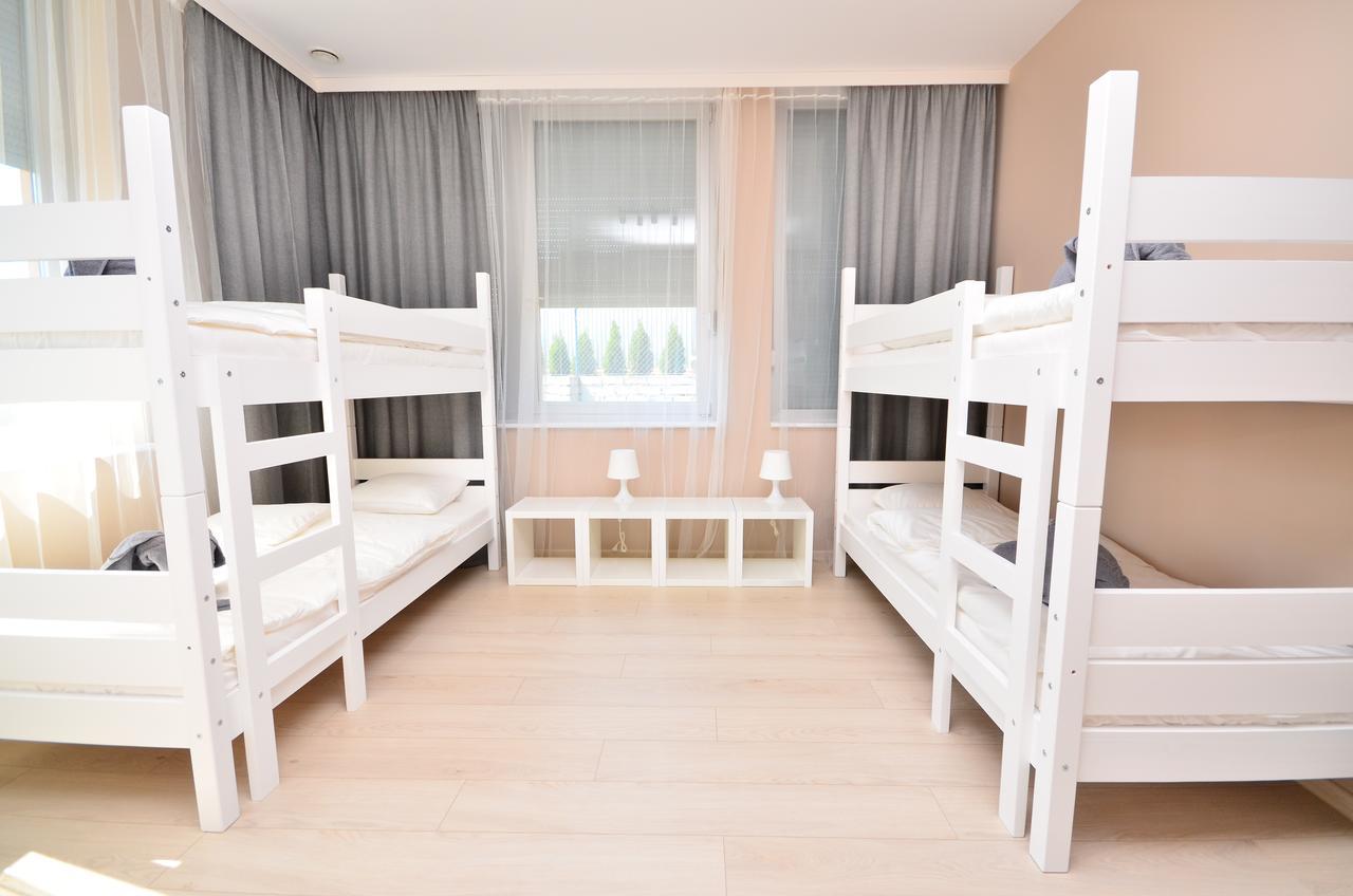 G'Hostel Deszczno Eksteriør bilde