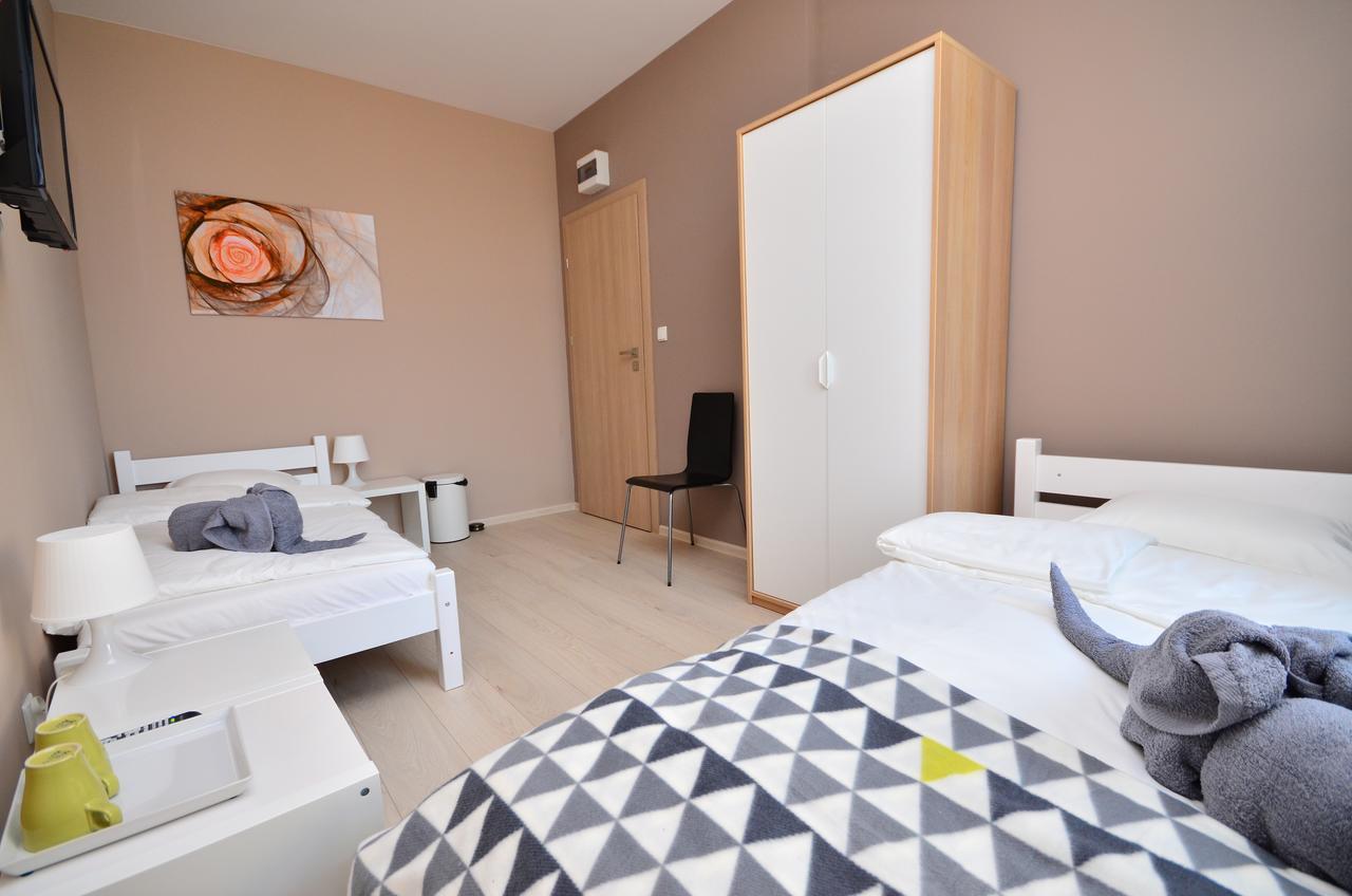 G'Hostel Deszczno Eksteriør bilde